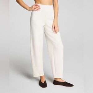 Spanx Air Essentials Lux Barrel Leg Pant in Linen Size XS Soft Travel Lounge